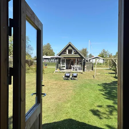 Prázdninový dům Cozy Small With Sea View Osterby (Sonderjylland)