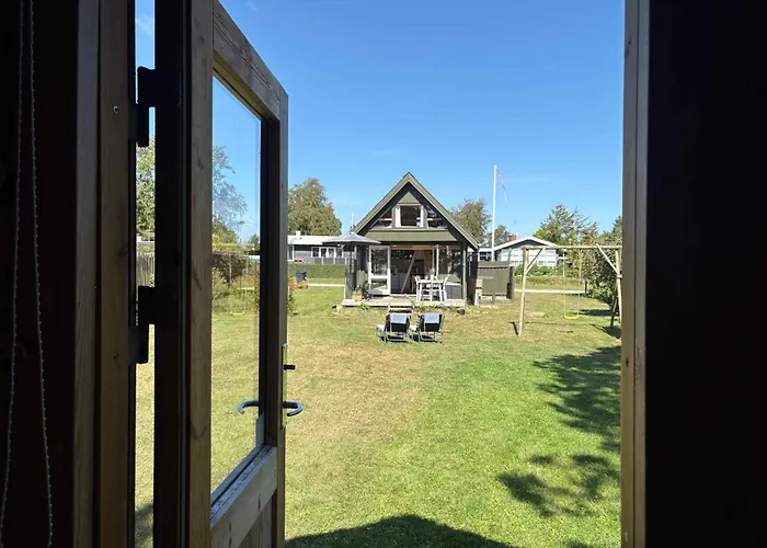 Vakantiehuis Cozy Small With Sea View Osterby (Sonderjylland)